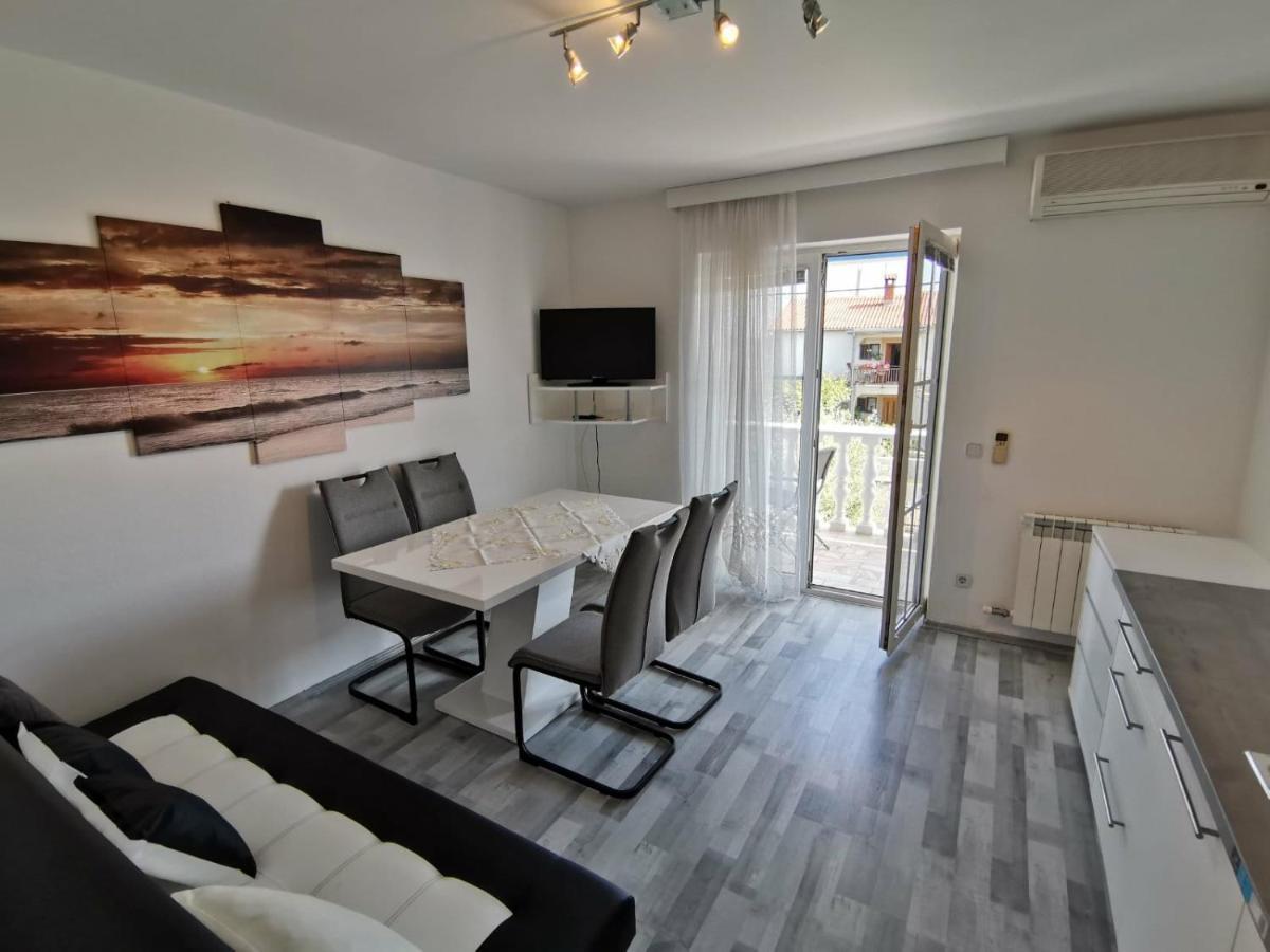 Apartments Toni Poreč Extérieur photo