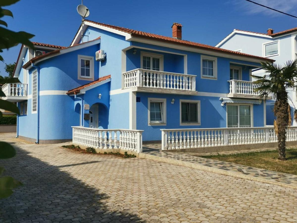Apartments Toni Poreč Extérieur photo
