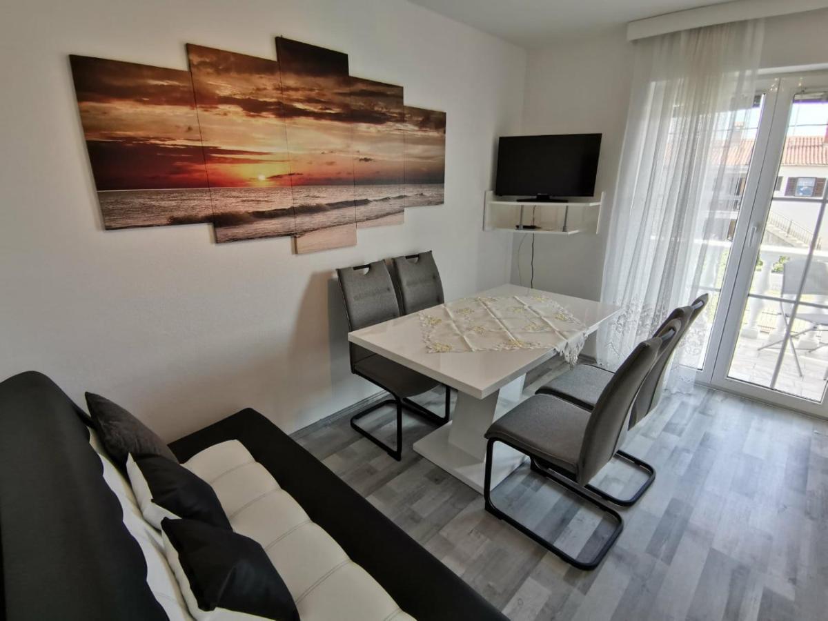 Apartments Toni Poreč Extérieur photo