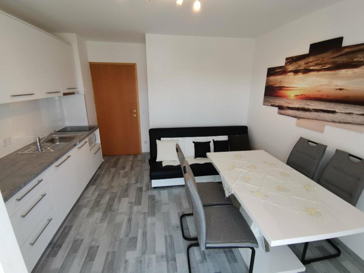Apartments Toni Poreč Extérieur photo