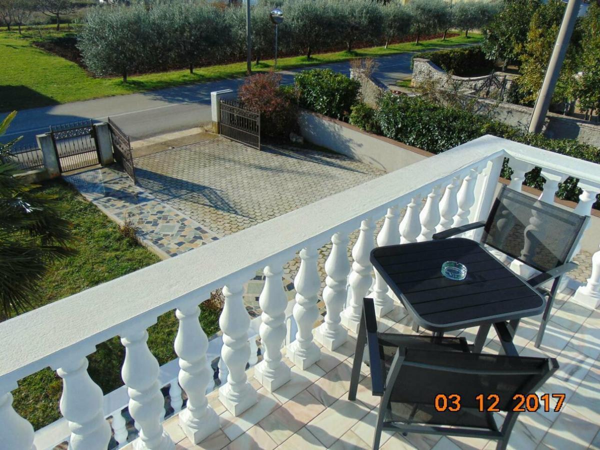 Apartments Toni Poreč Extérieur photo